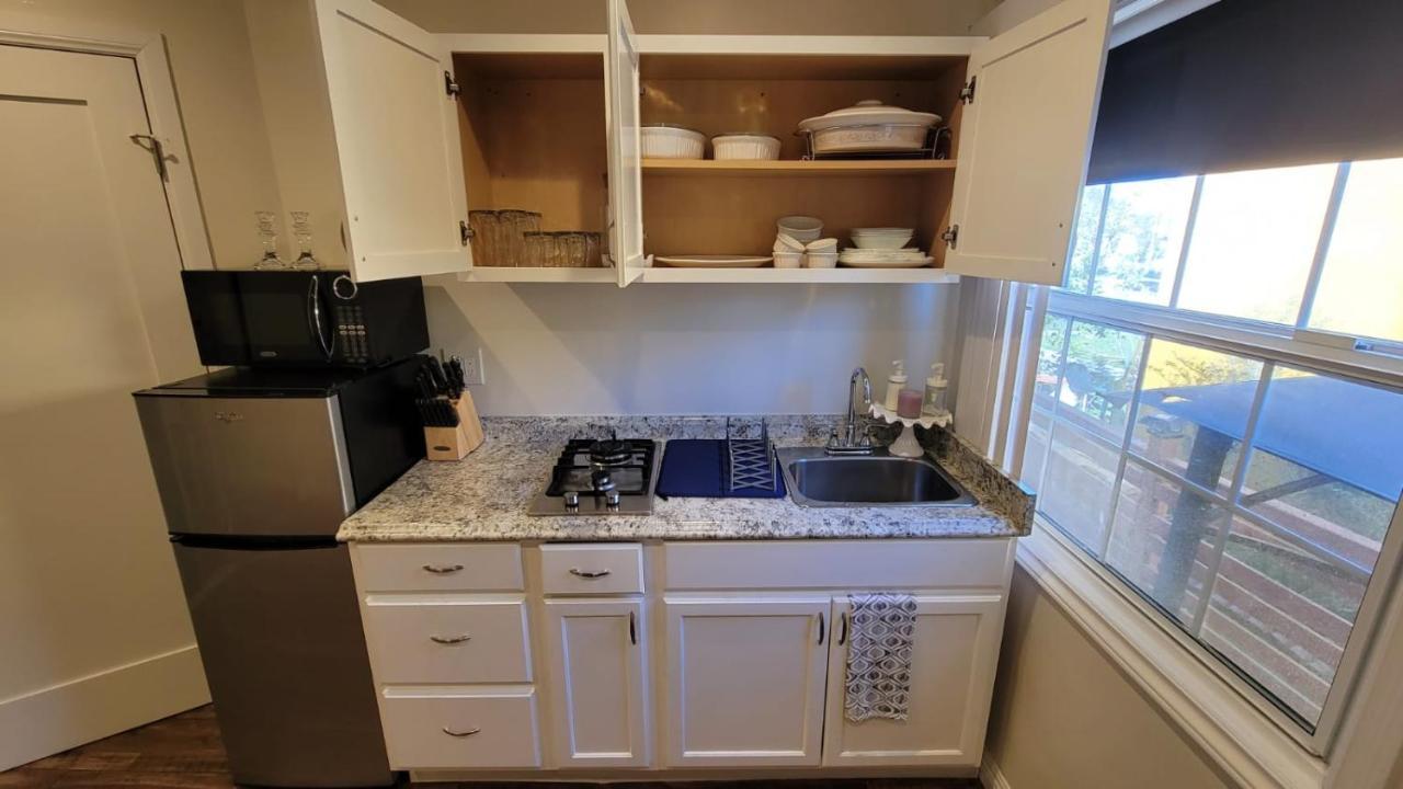 Adorable Modern Guesthouse With Full Kitchen 洛杉矶 外观 照片